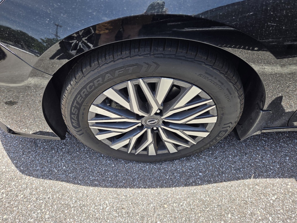 Certified 2024 Nissan Altima 2.5 SV Sedan