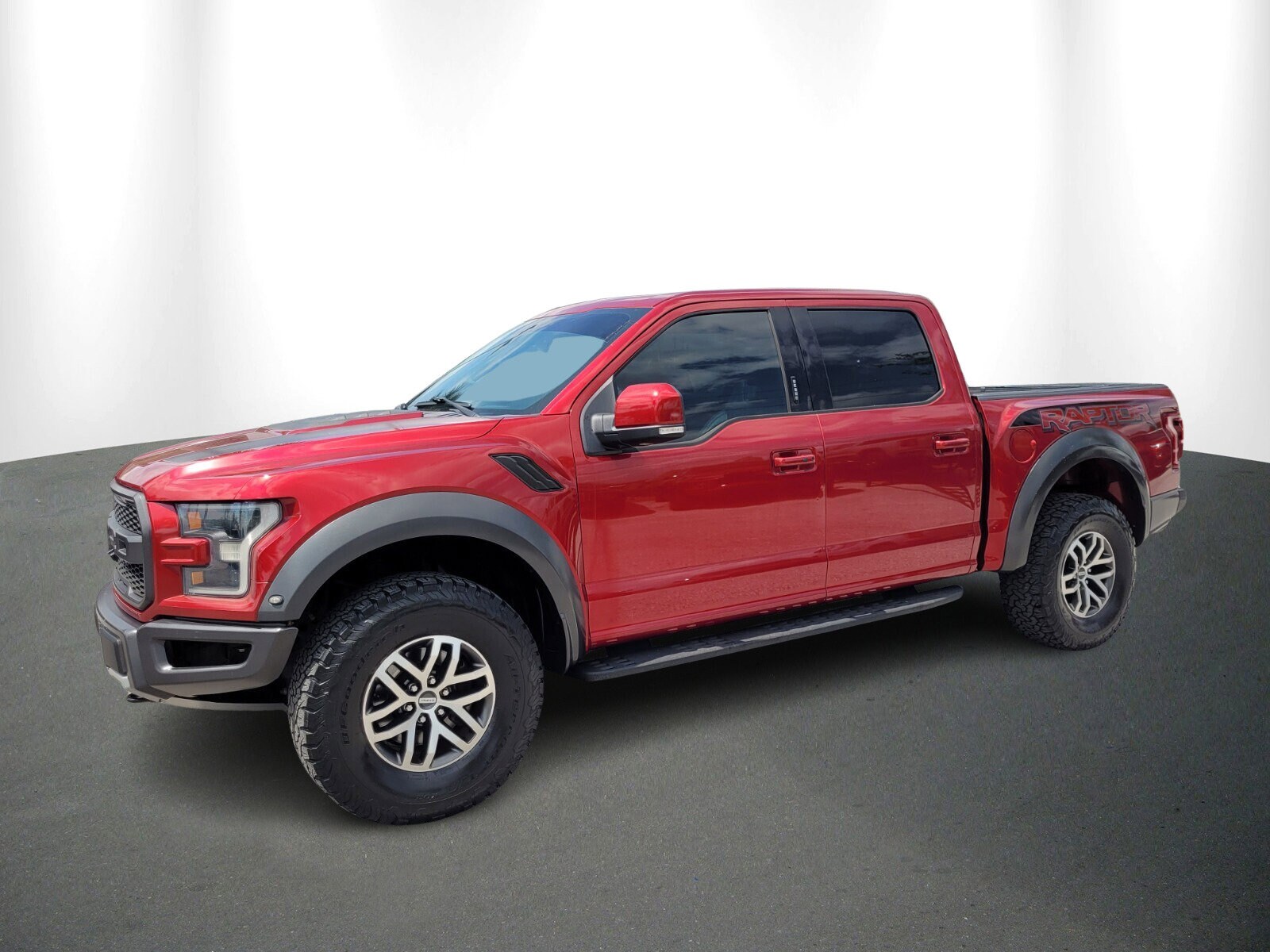 Used 2018 Ford F-150 Raptor with VIN 1FTFW1RG7JFB80994 for sale in Tampa, FL