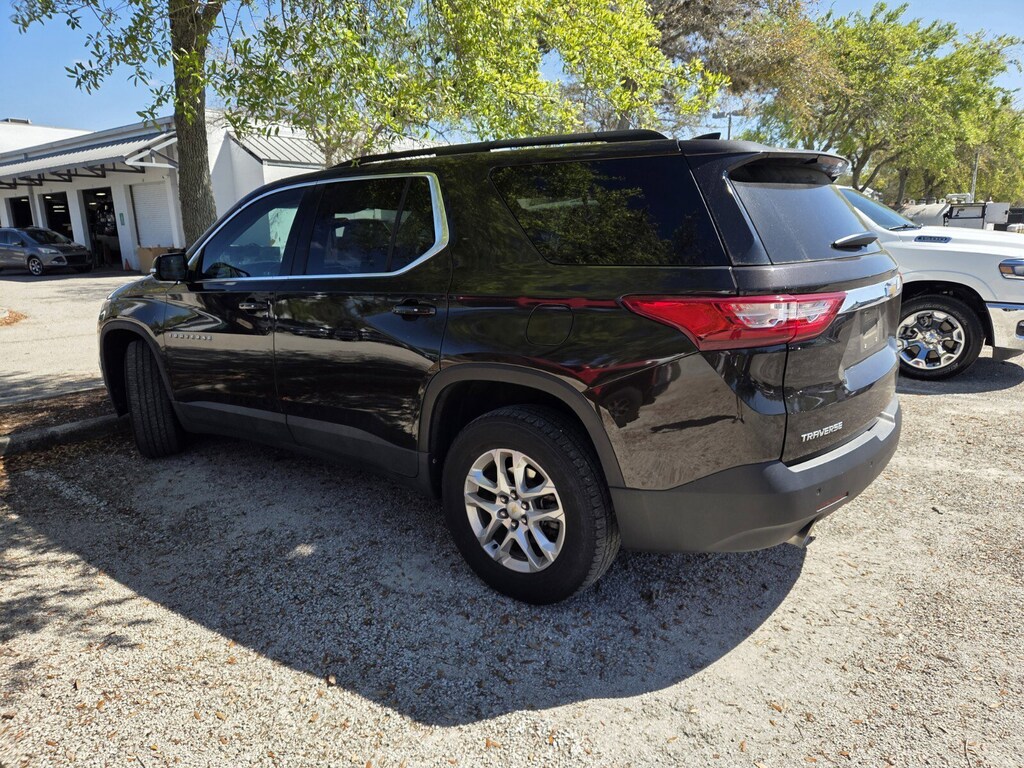 Used 2019 Chevrolet Traverse LT Cloth w/1LT SUV
