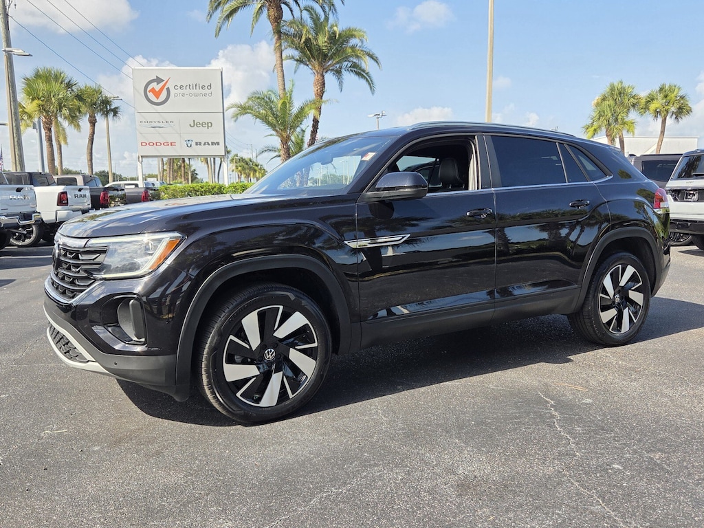 Used 2024 Volkswagen Atlas Cross Sport 2.0T SE w/Technology SUV