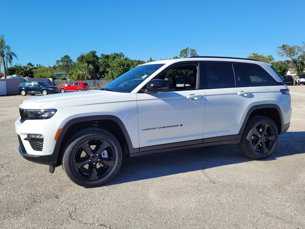 New 2025 Jeep Grand Cherokee Limited SUV