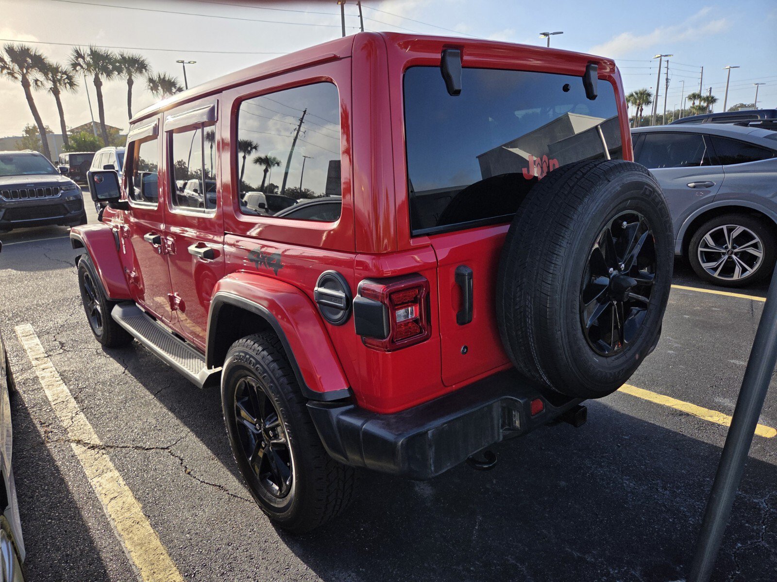 Used 2020 Jeep Wrangler Unlimited Sahara SUV