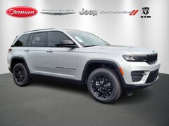 2025 Jeep Grand Cherokee Laredo SUV