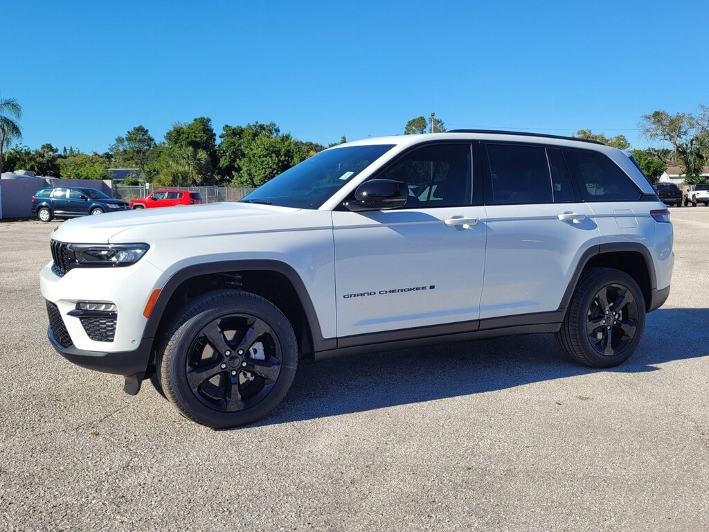 New 2025 Jeep Grand Cherokee Limited SUV