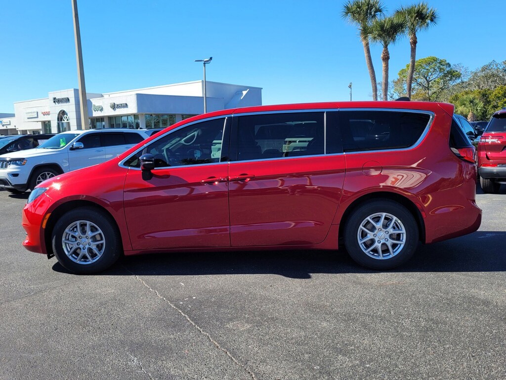 New 2026 Chrysler Voyager LX Van Passenger Van