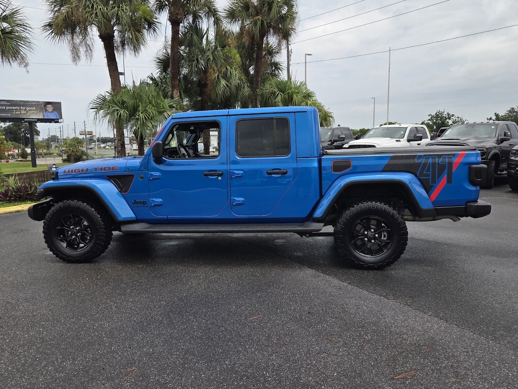 Certified 2025 Jeep Gladiator Sport Truck Crew Cab