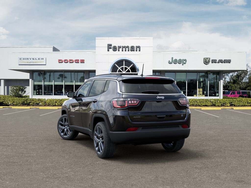 New 2026 Jeep Compass Latitude SUV