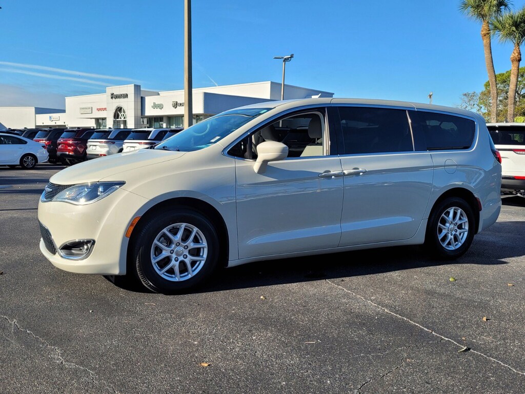 Certified 2020 Chrysler Pacifica Touring Van Passenger Van