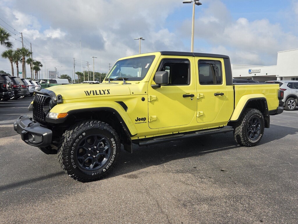 Certified 2023 Jeep Gladiator Sport Truck Crew Cab