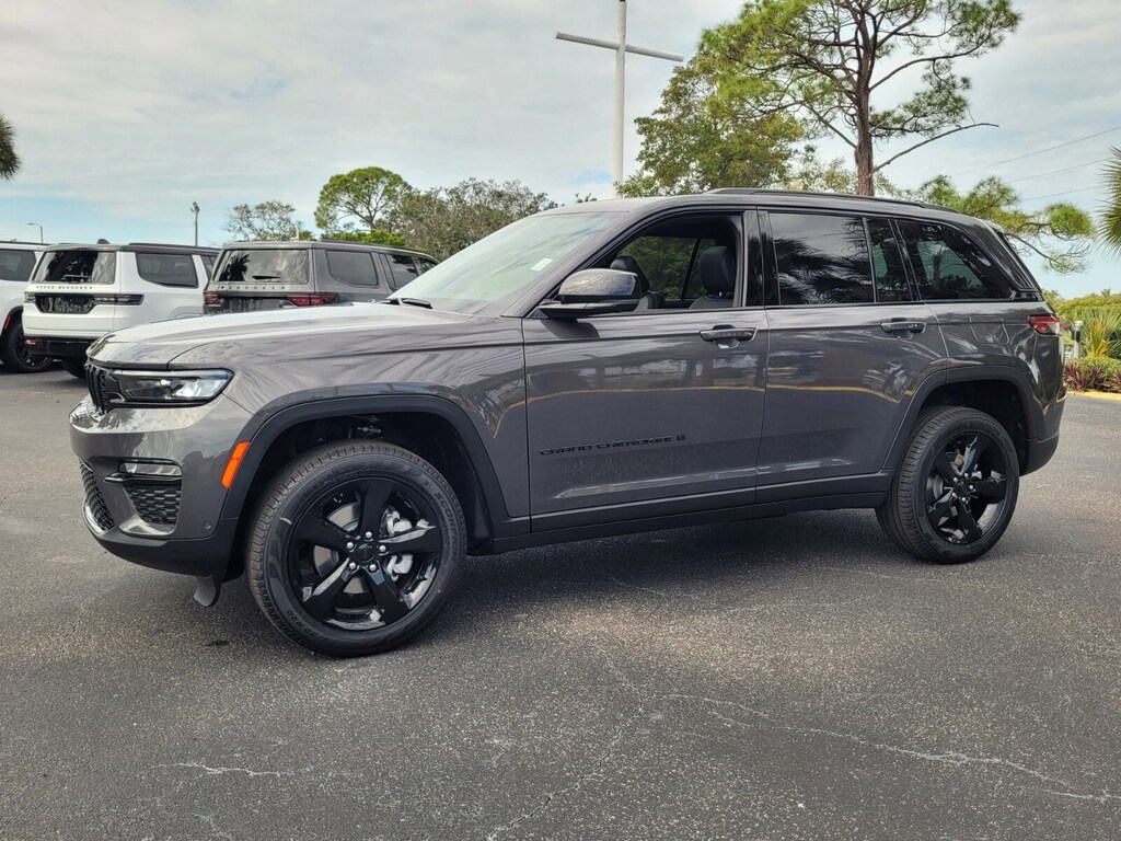 New 2025 Jeep Grand Cherokee Limited SUV