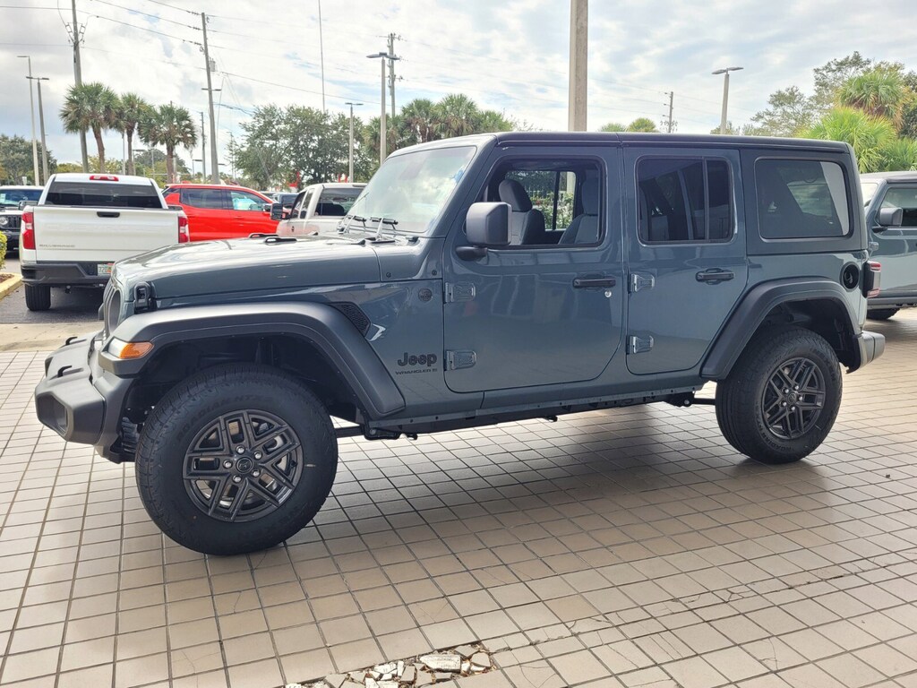 New 2026 Jeep Wrangler Sport SUV
