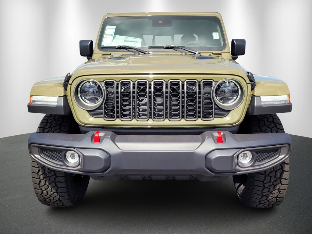 New 2025 Jeep Gladiator Rubicon Truck Crew Cab