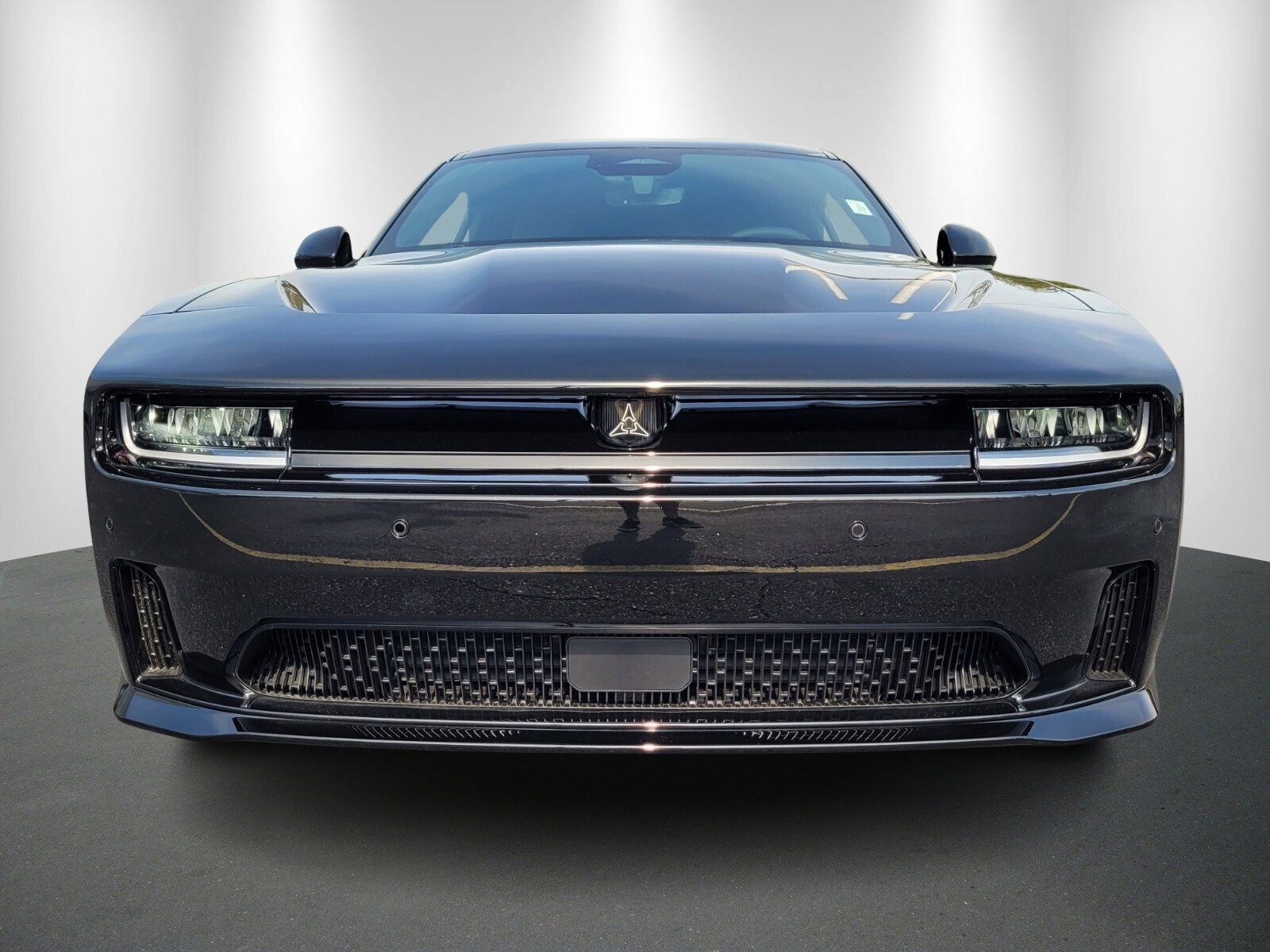 Used 2025 Dodge Charger Daytona R/T with VIN 2C3CDBCK6SR538631 for sale in Tampa, FL