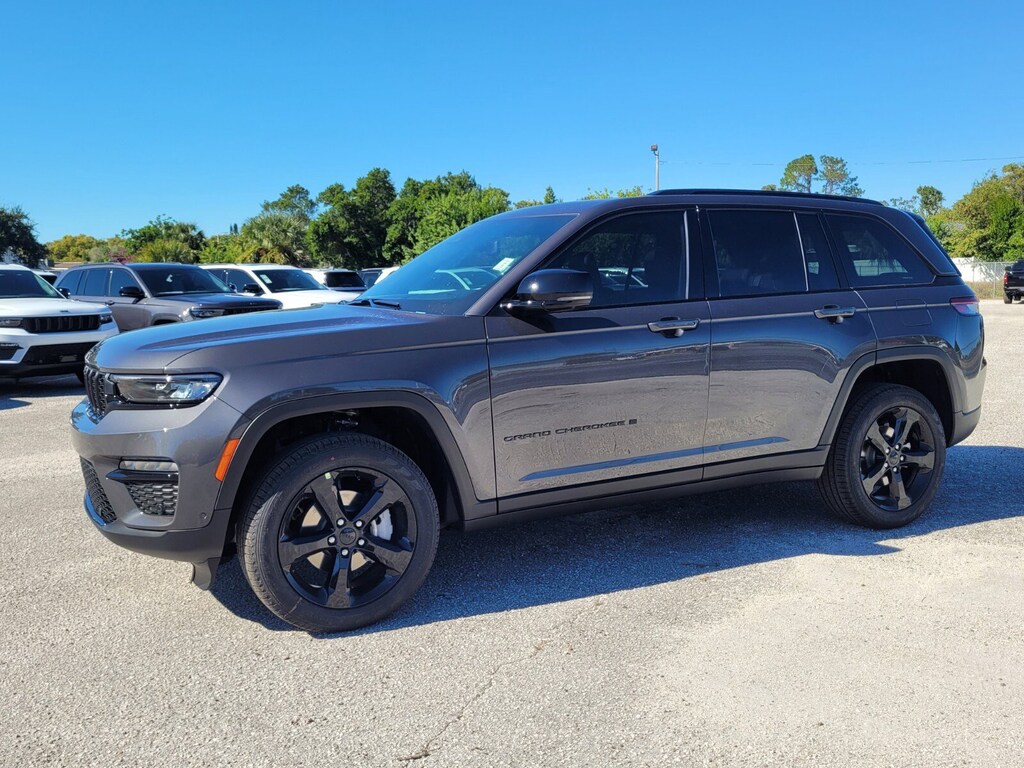 New 2025 Jeep Grand Cherokee Limited SUV