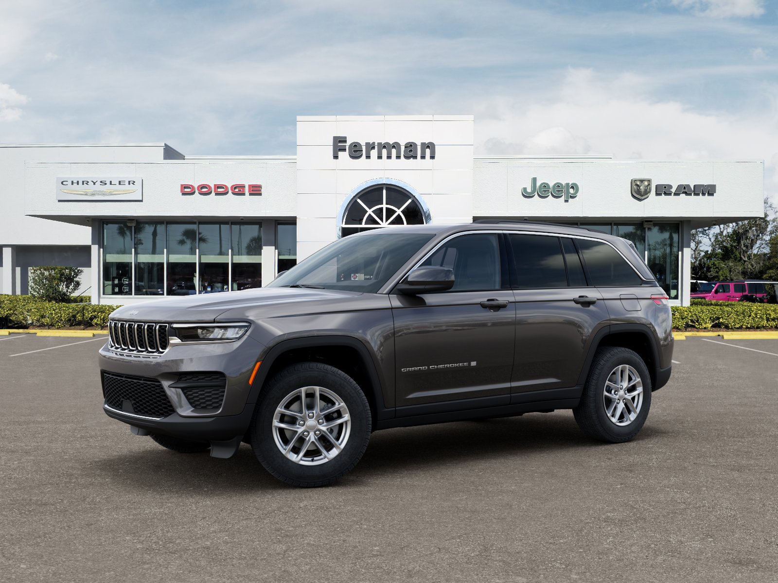 New 2026 Jeep Grand Cherokee Laredo SUV