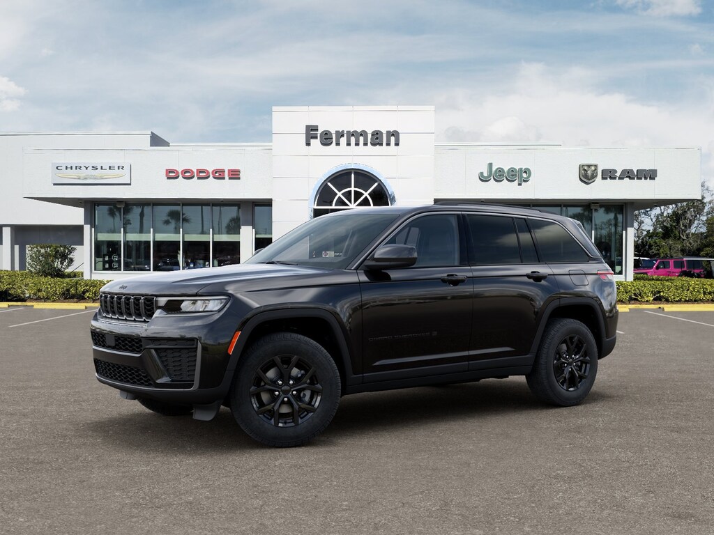 New 2026 Jeep Grand Cherokee Laredo SUV