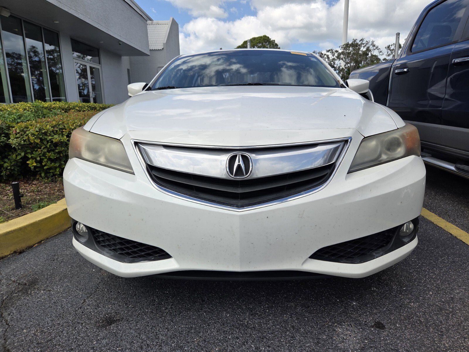 Used 2015 Acura ILX 2.0L w/Technology Package (A5) Sedan