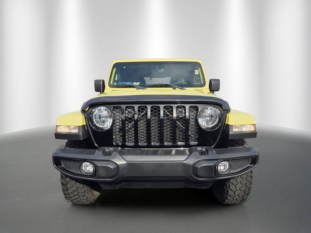Certified 2023 Jeep Gladiator Sport Truck Crew Cab