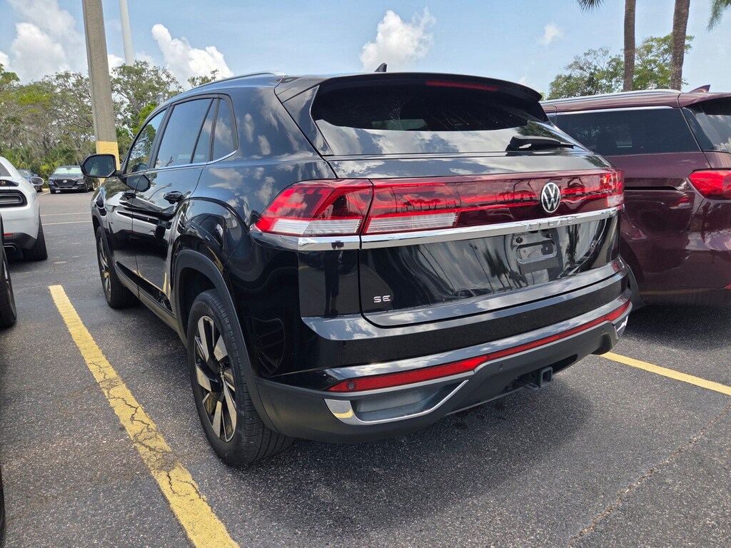Used 2024 Volkswagen Atlas Cross Sport 2.0T SE w/Technology SUV