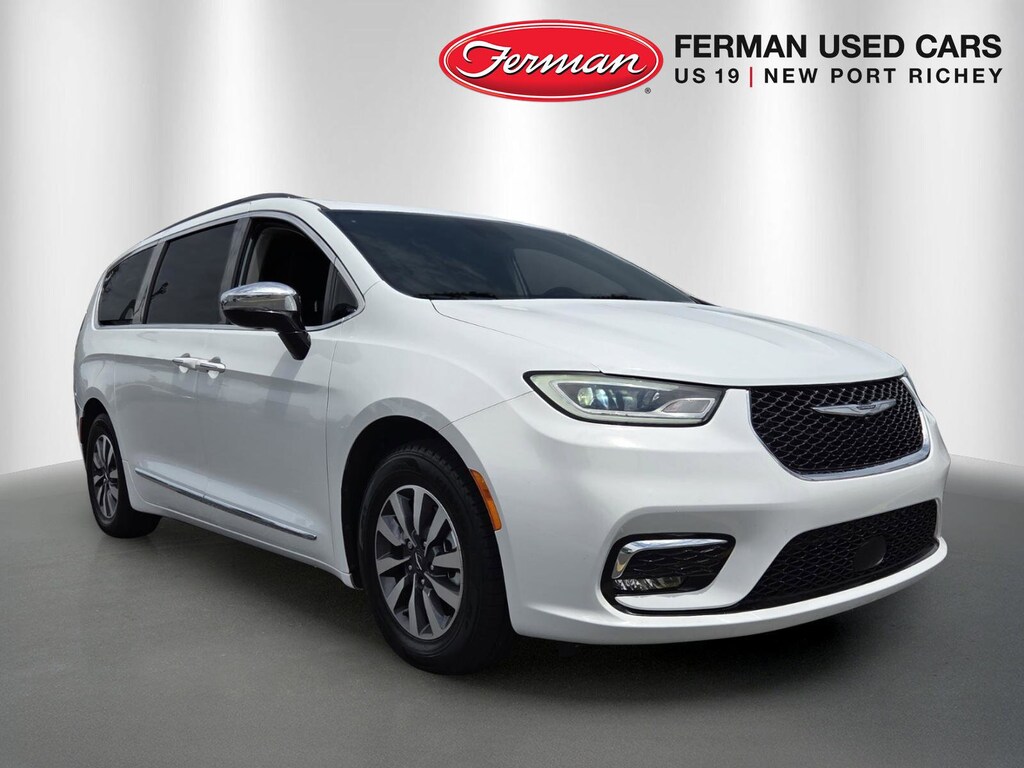 Certified 2023 Chrysler Pacifica Plug-In Hybrid Limited Van Passenger Van