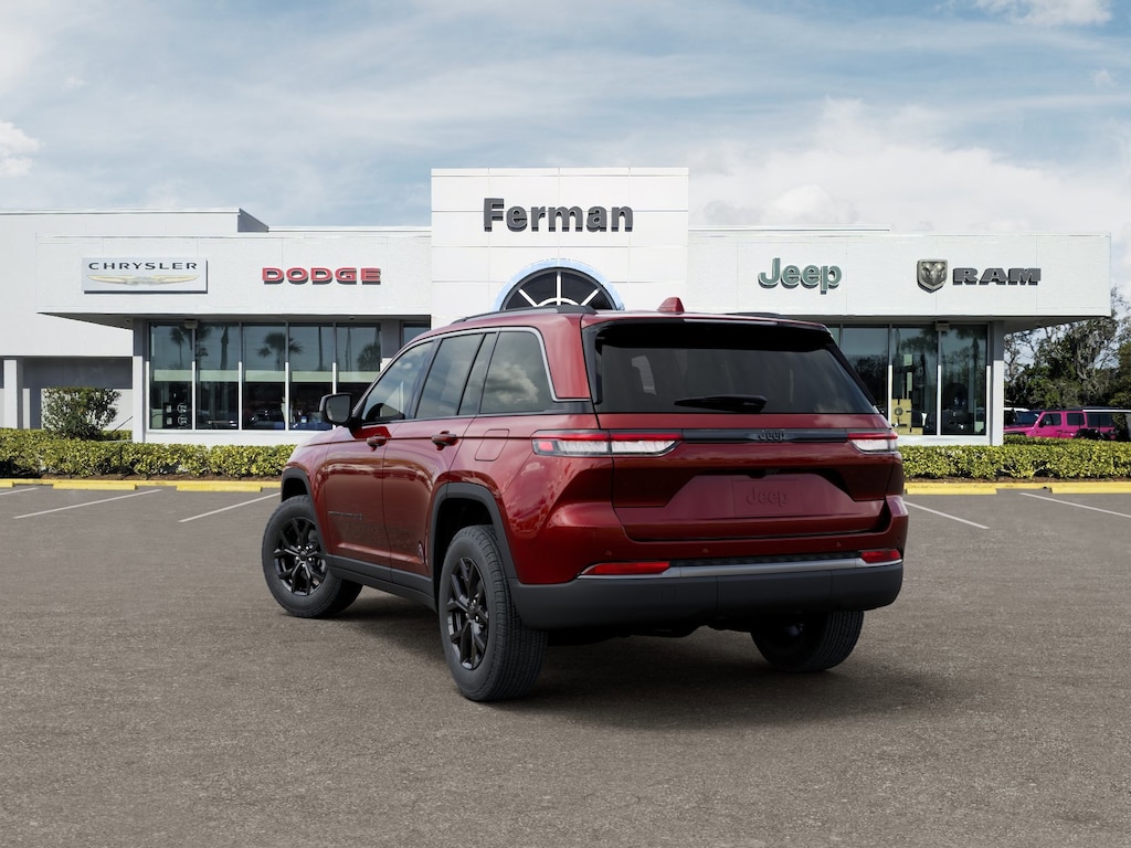 New 2026 Jeep Grand Cherokee Laredo SUV
