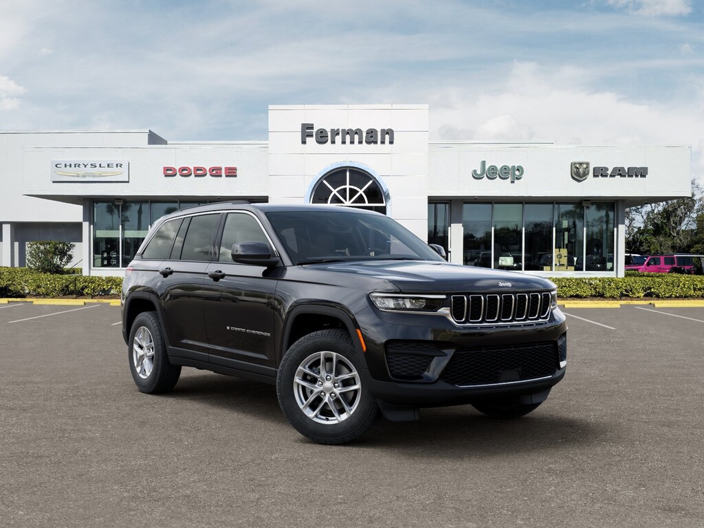 New 2026 Jeep Grand Cherokee Laredo SUV