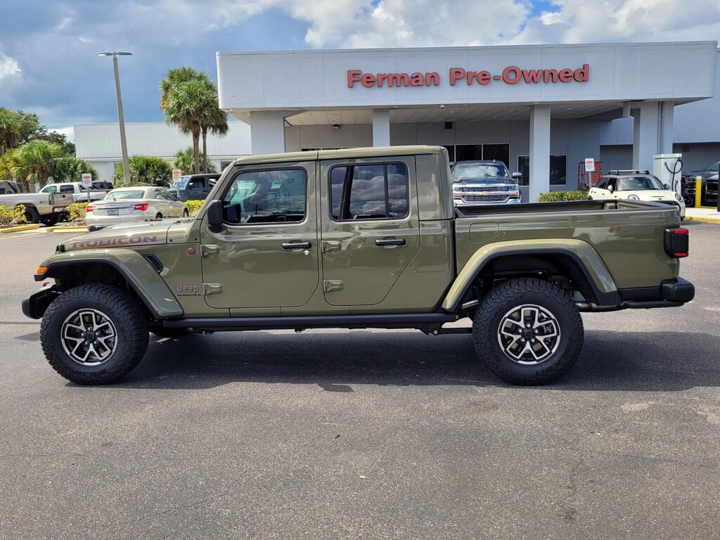 New 2025 Jeep Gladiator Rubicon Truck Crew Cab