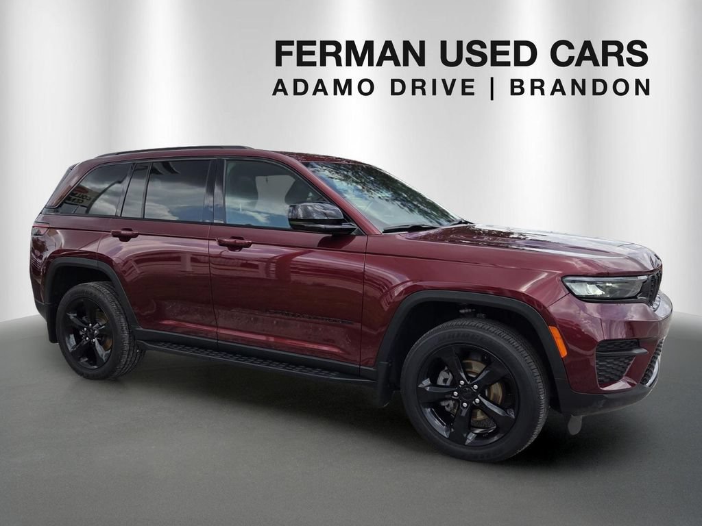 Certified 2024 Jeep Grand Cherokee Laredo SUV