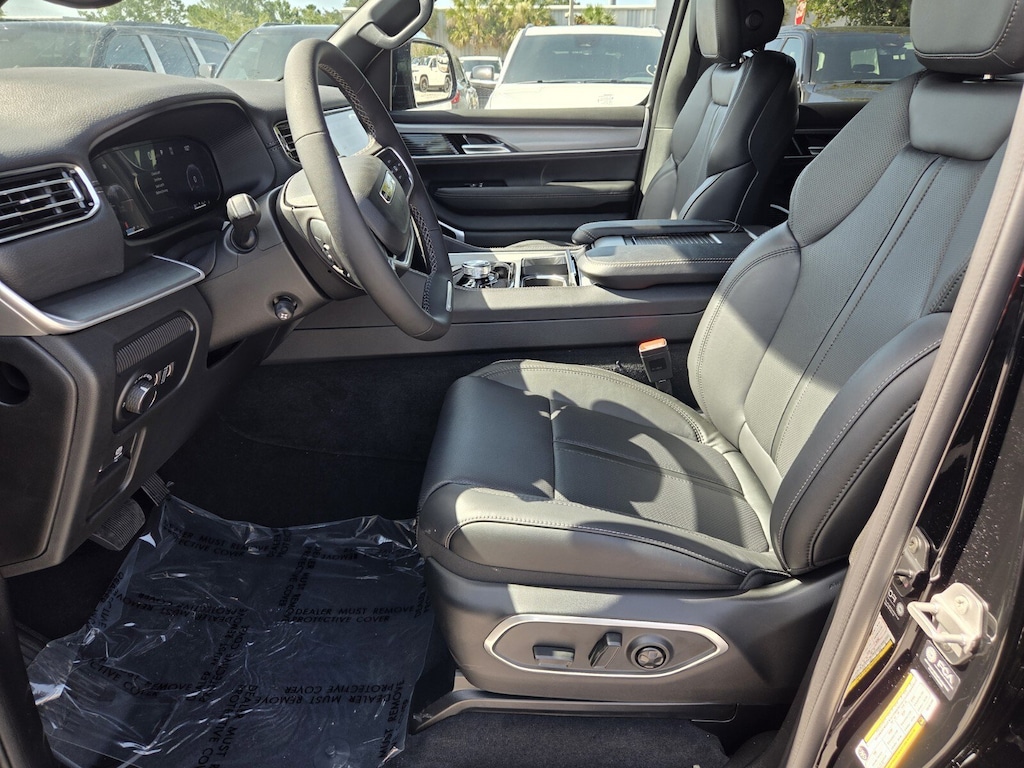 New 2026 Jeep Grand Wagoneer Limited SUV