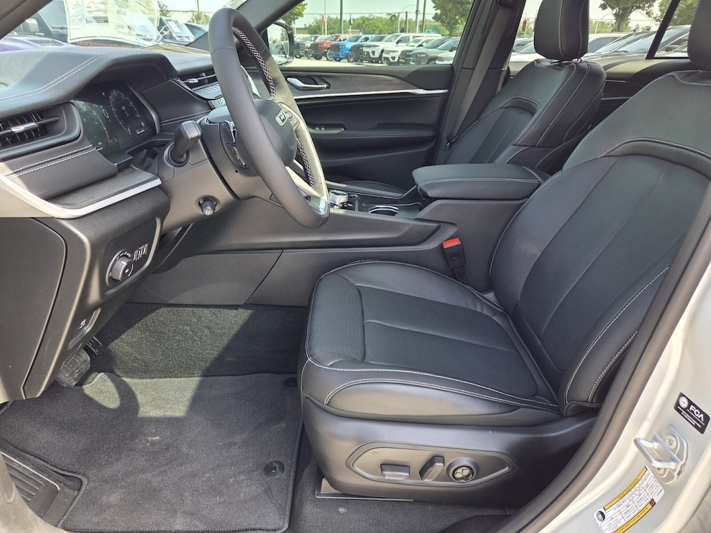 New 2026 Jeep Grand Cherokee Limited SUV