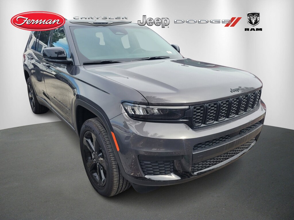 New 2025 Jeep Grand Cherokee L Laredo SUV