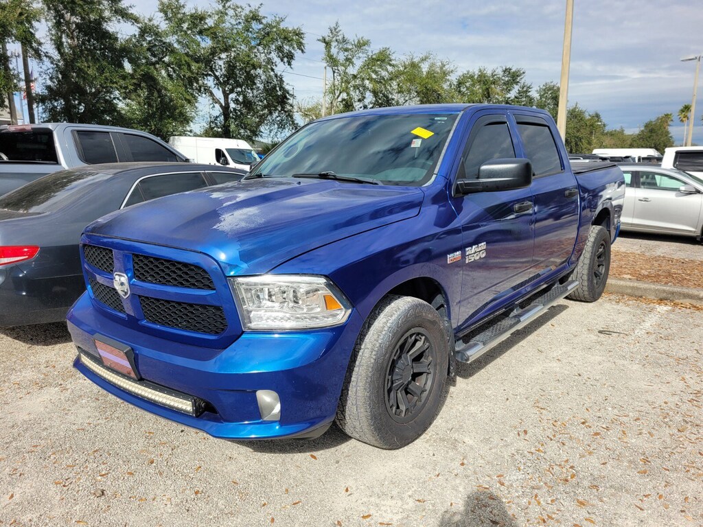 Used 2014 Ram 1500 Tradesman/Express 5.7L V8 HEMI MDS VVT Truck Crew Cab