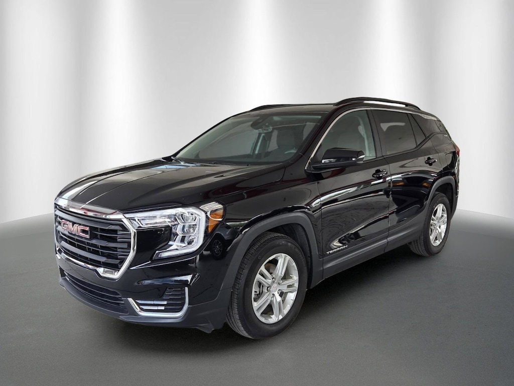 Used 2023 GMC Terrain SLE SUV