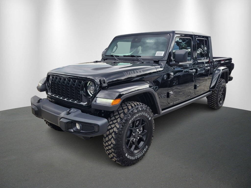 New 2025 Jeep Gladiator Sport Truck Crew Cab