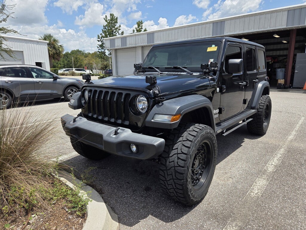 Used 2018 Jeep Wrangler Unlimited Sport 4x4 SUV