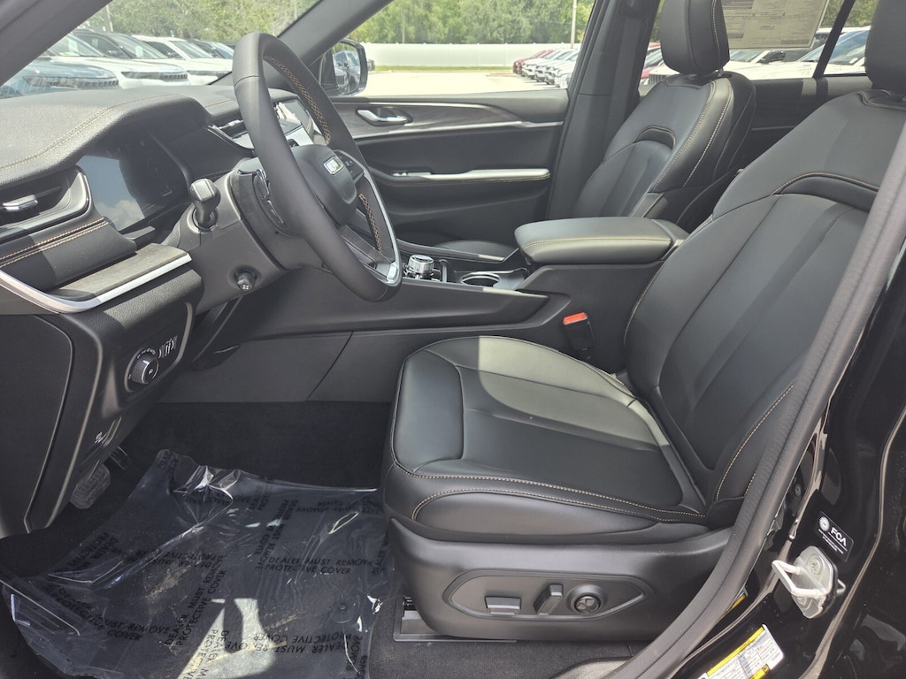 New 2026 Jeep Grand Cherokee Limited SUV