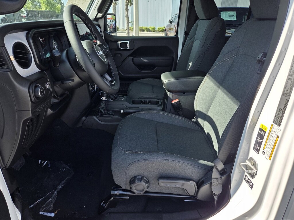 New 2026 Jeep Gladiator Sport Truck Crew Cab