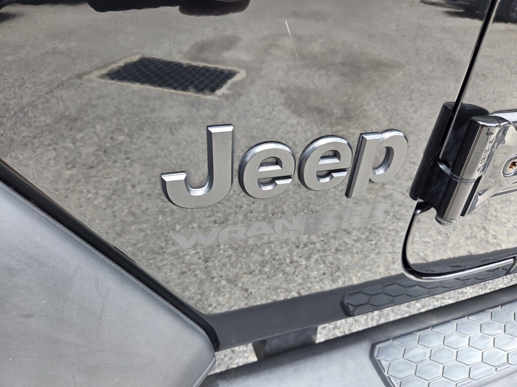 Used 2021 Jeep Wrangler Unlimited Sport SUV