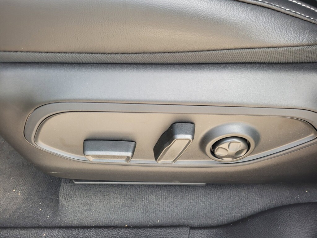 New 2025 Jeep Grand Cherokee L Limited SUV