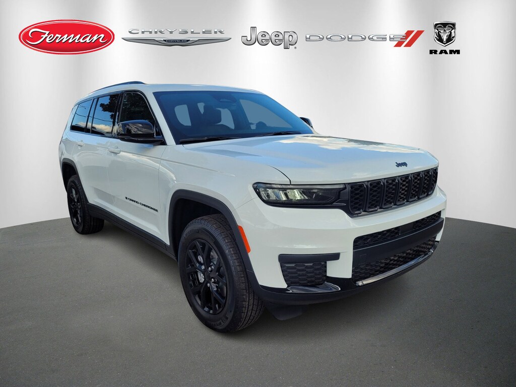 New 2025 Jeep Grand Cherokee L Laredo SUV