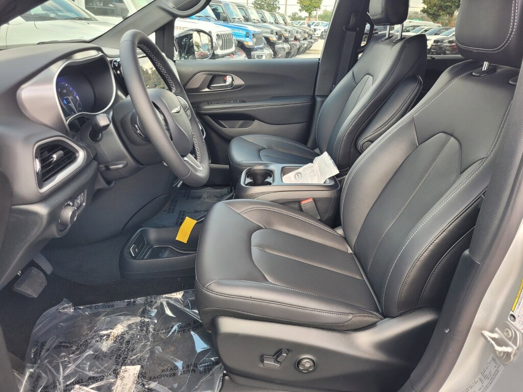 New 2026 Chrysler Voyager LX Van Passenger Van