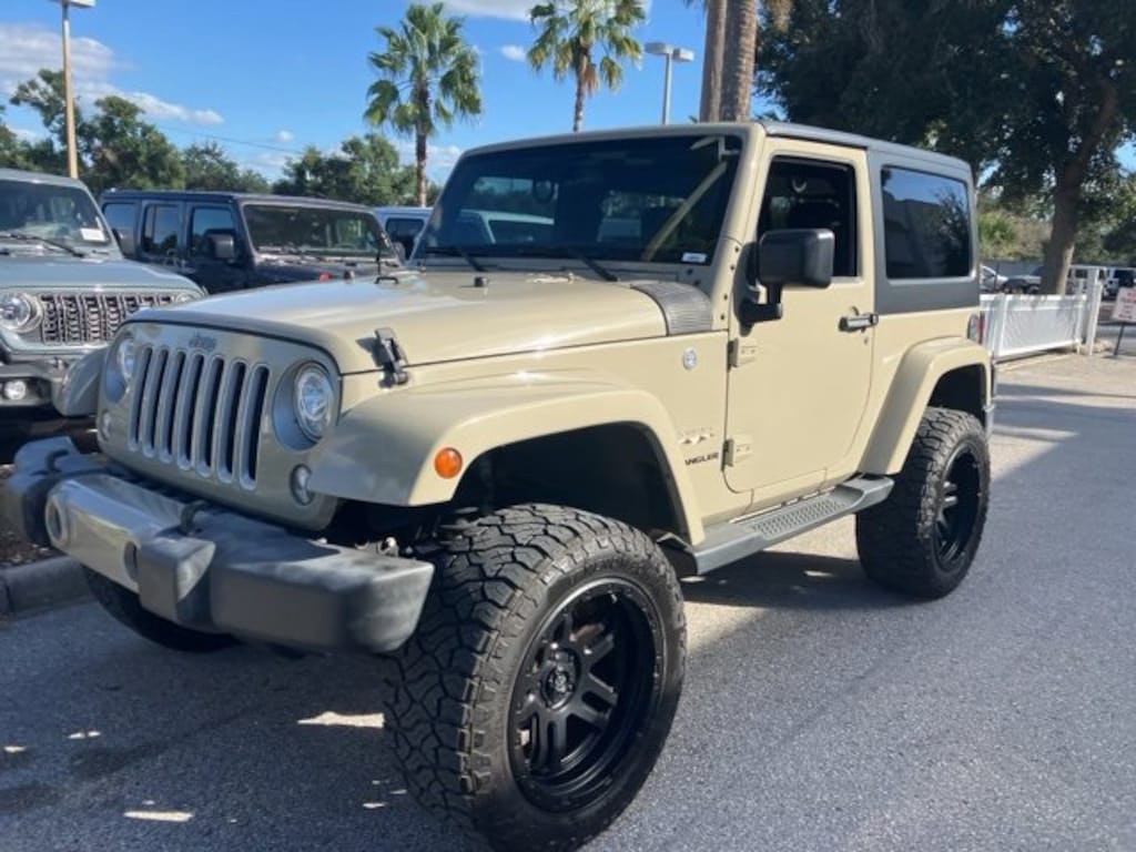 Used 2017 Jeep Wrangler JK Sahara 4x4 SUV
