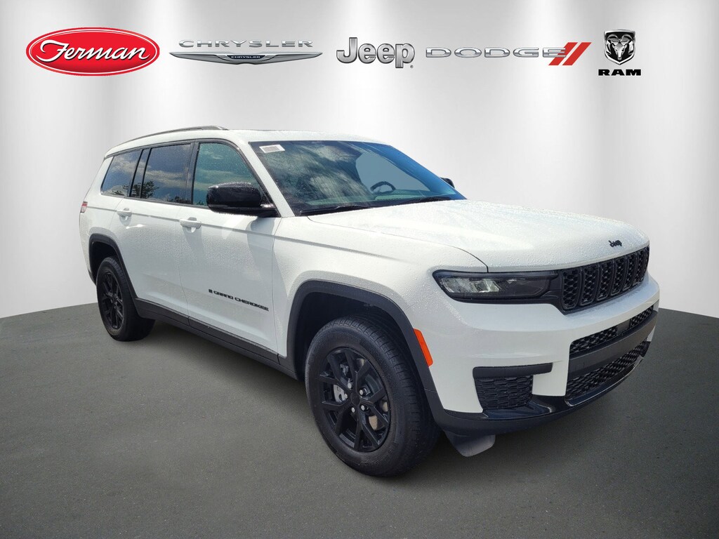New 2025 Jeep Grand Cherokee L Laredo SUV