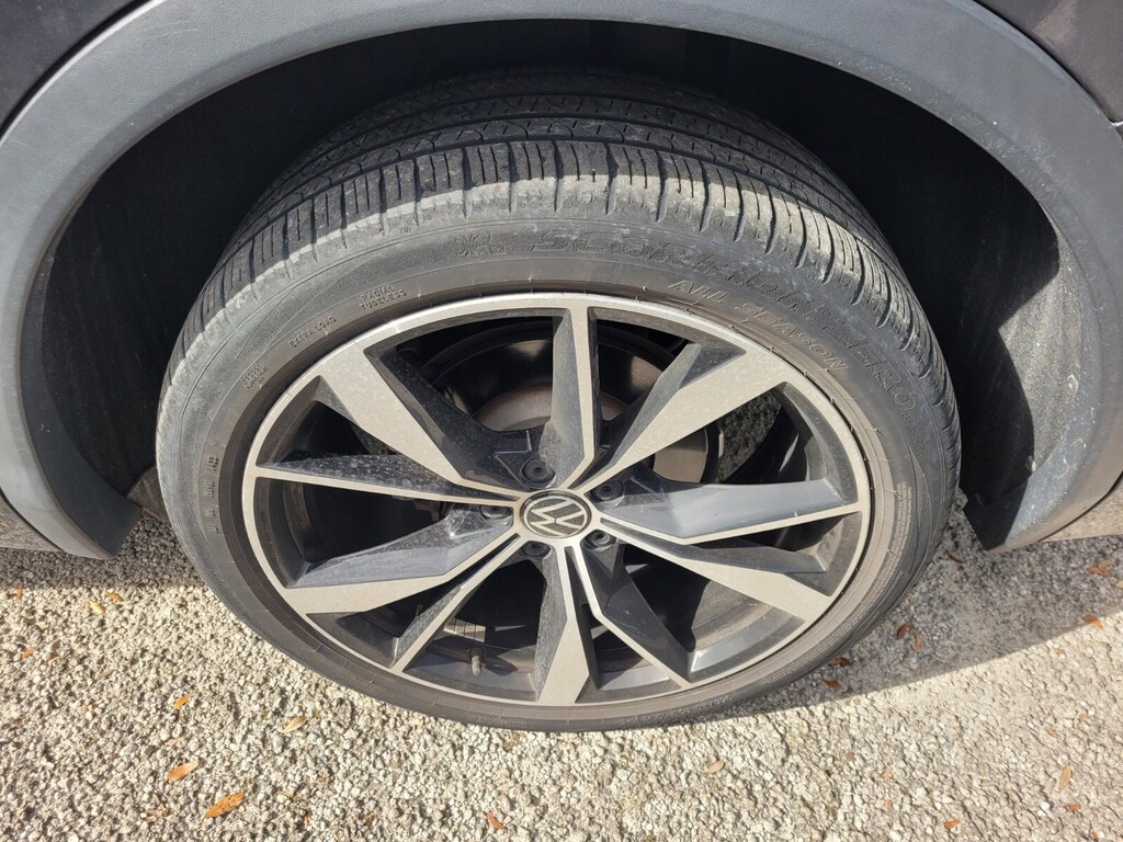 Used 2022 Volkswagen Tiguan 2.0T SEL R-Line SUV