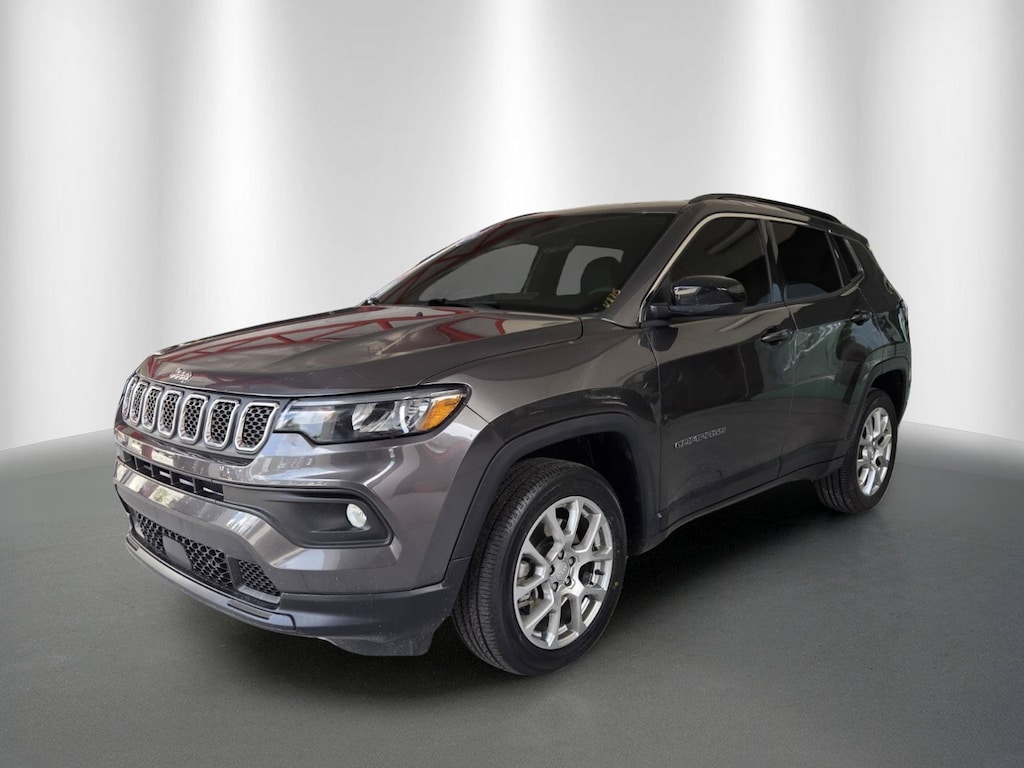 Certified 2023 Jeep Compass Latitude Lux SUV