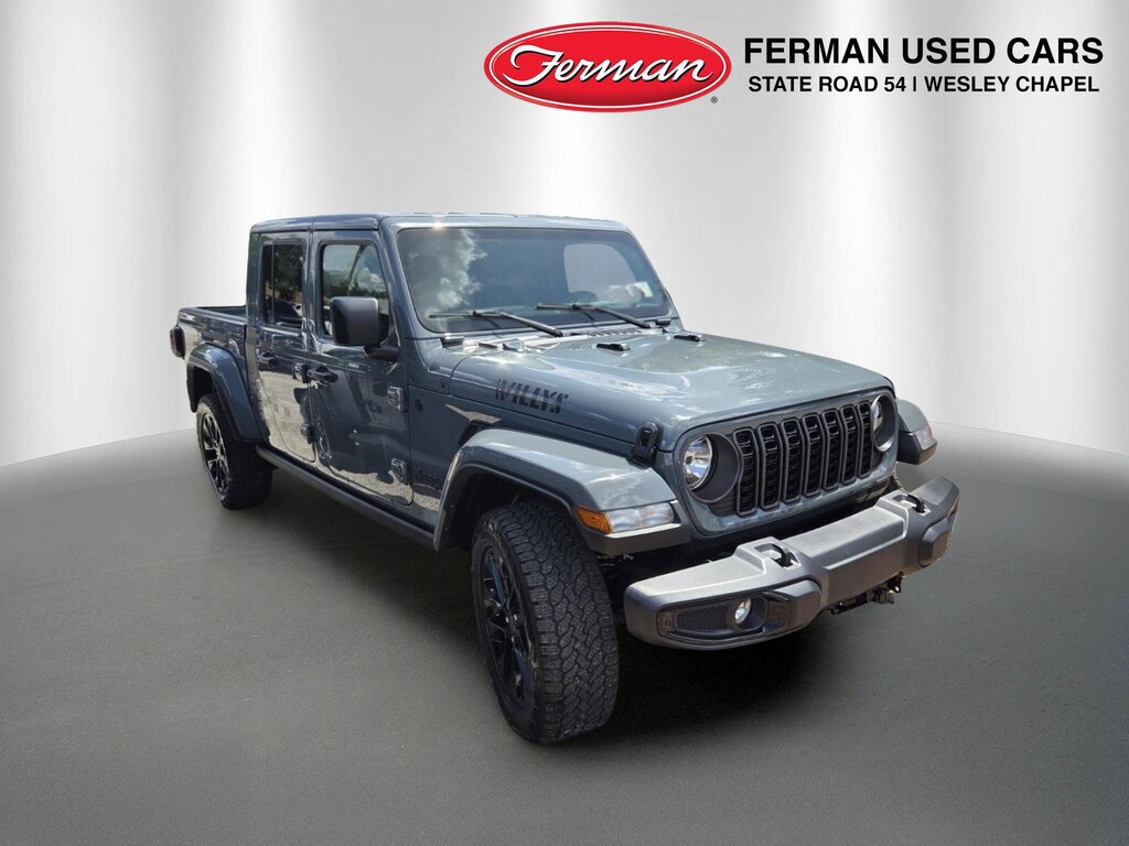 Used 2024 Jeep Gladiator Sport Truck Crew Cab
