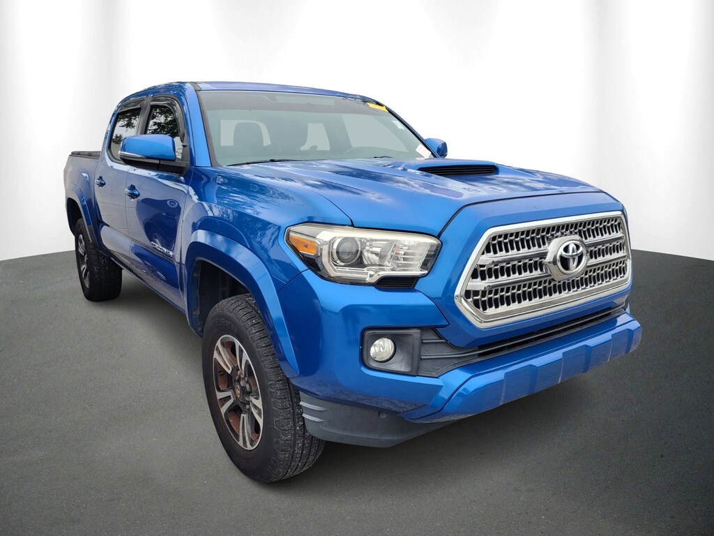 Used 2017 Toyota Tacoma TRD Sport V6 Truck Double Cab