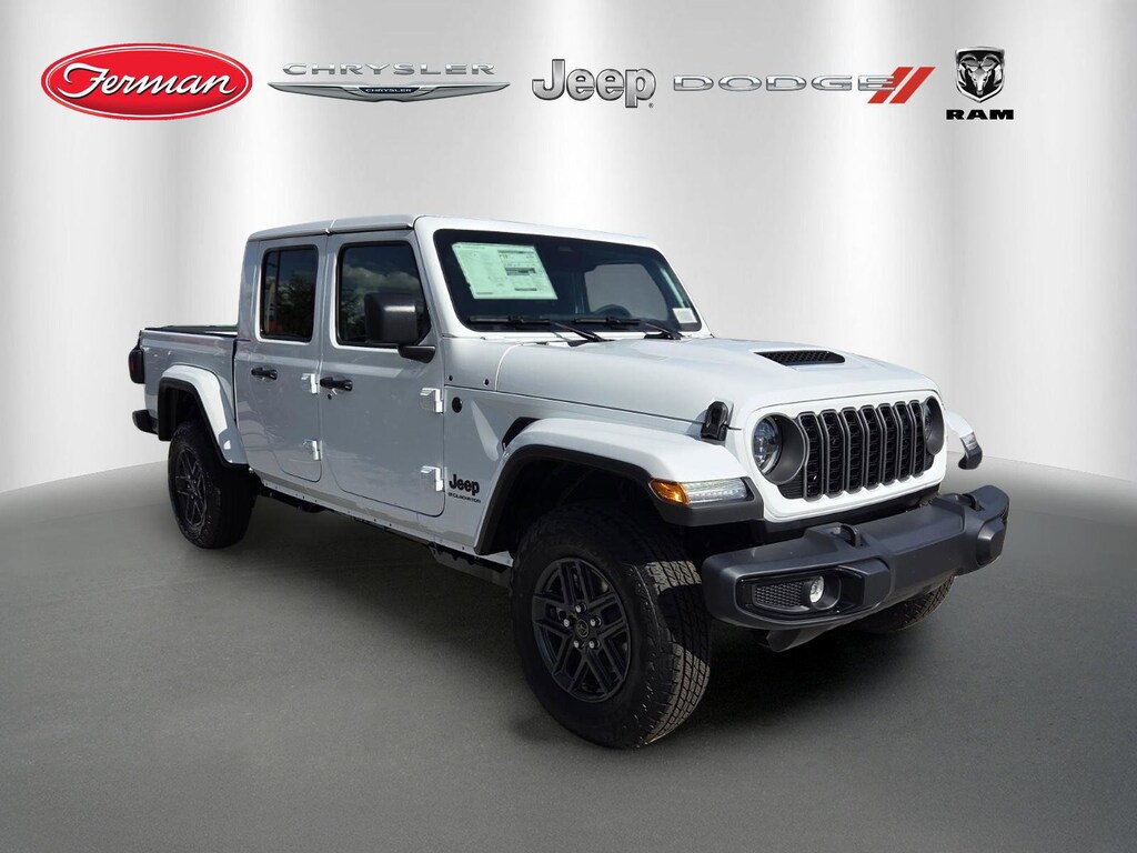 New 2026 Jeep Gladiator Sport Truck Crew Cab