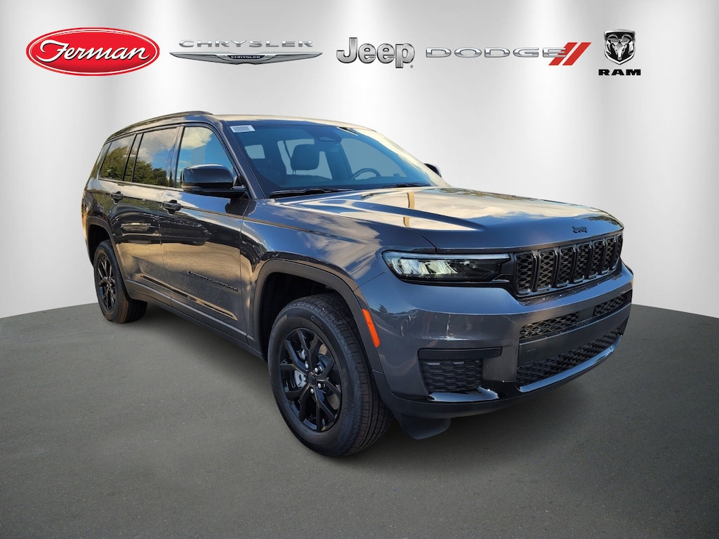 New 2025 Jeep Grand Cherokee L Laredo SUV