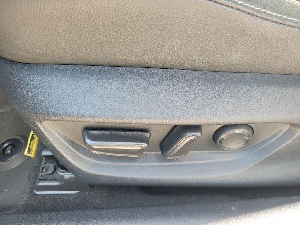 Used 2025 Toyota Camry SE Sedan